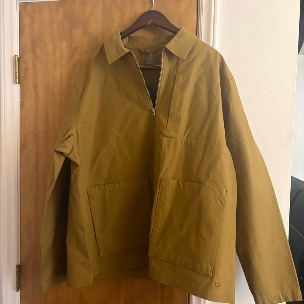 Lightweight Men's Zip-Front Jacket in Olive